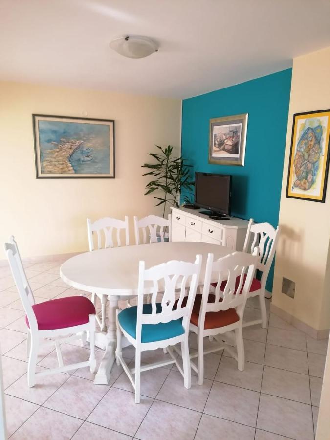 Apartmani Petricevic Supetar Zewnętrze zdjęcie