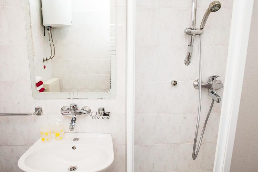 Apartmani Petricevic Supetar Zewnętrze zdjęcie